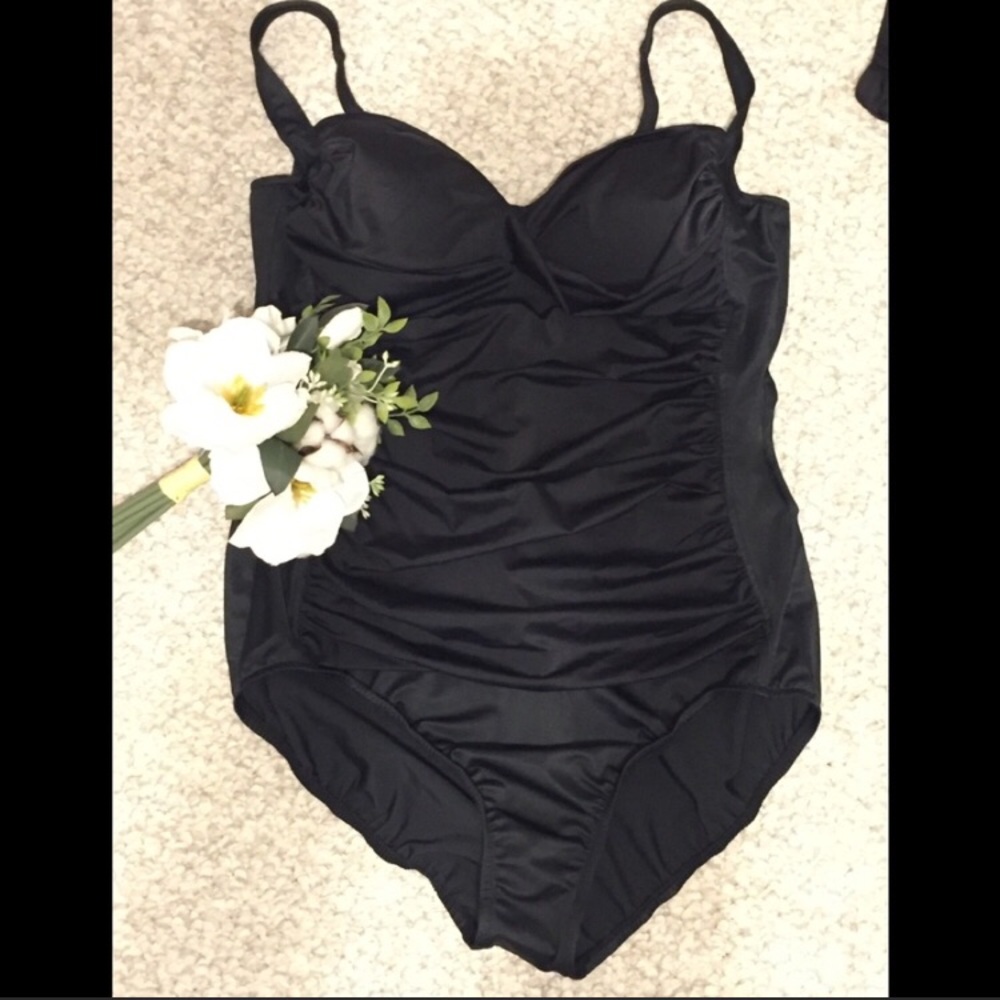 Black ruche bathing suit